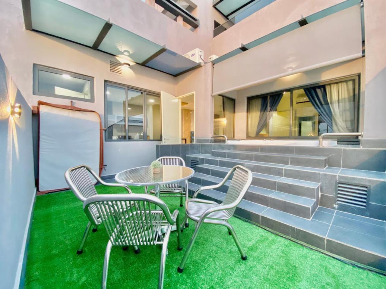 Imperio Residence Melaka Ngoại thất bức ảnh