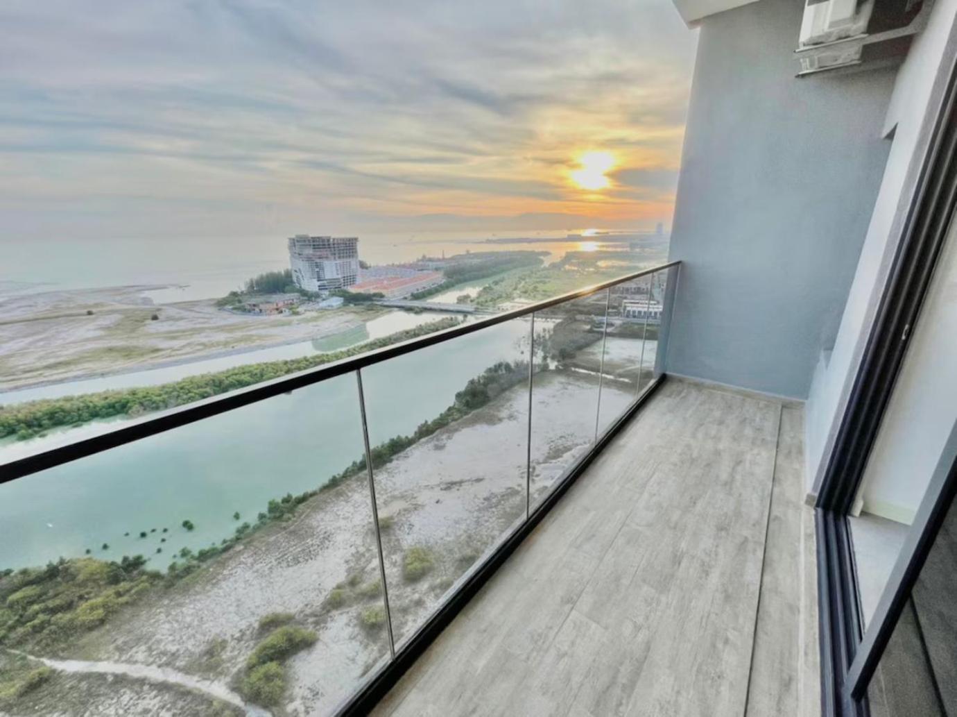 Imperio Residence Melaka Ngoại thất bức ảnh